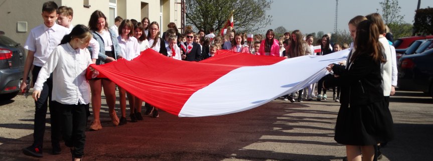HAPPENING pt. ,,My biało-czerwoni”